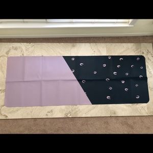 Anthropologie yoga mat, never used